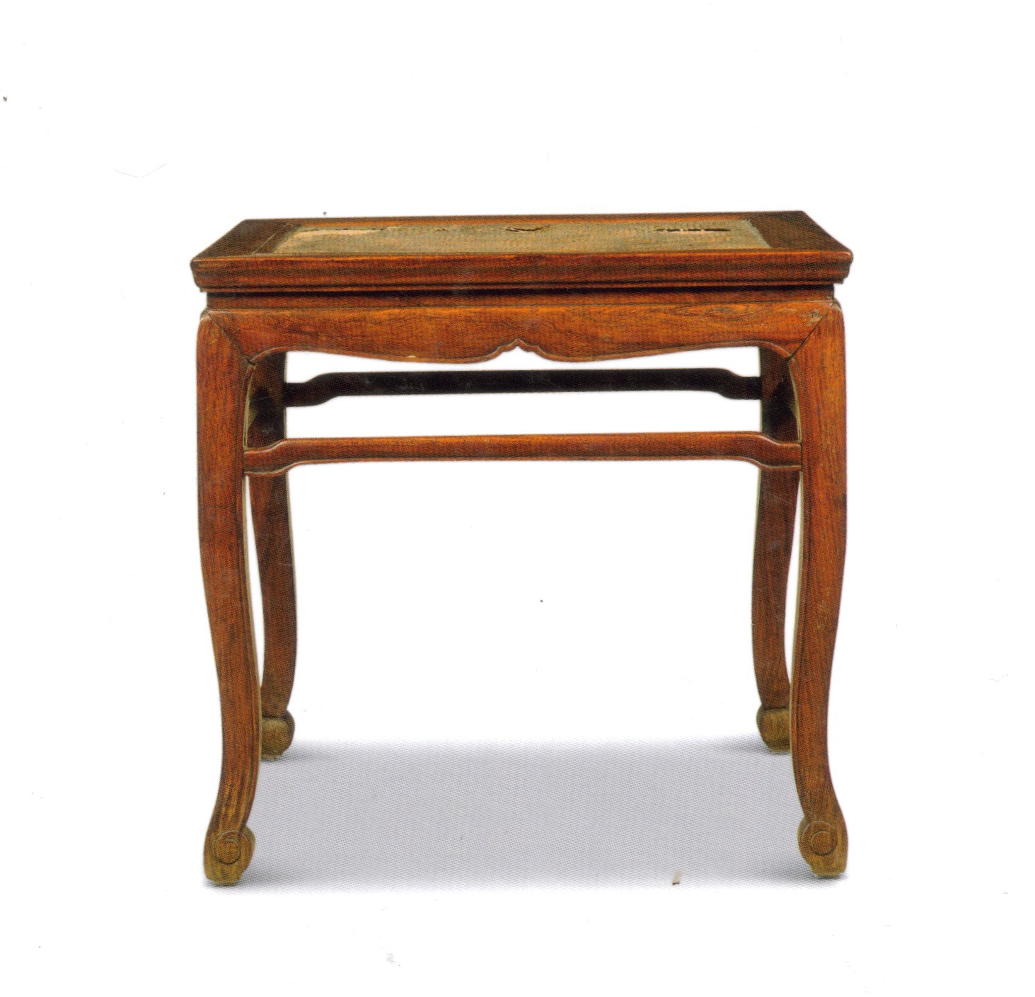 罗锅枨:中间高起的枨子,因其形如人驼背(北方人称为罗锅子)而得名.