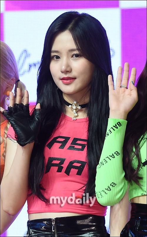 韩国女团nature新专辑发布会