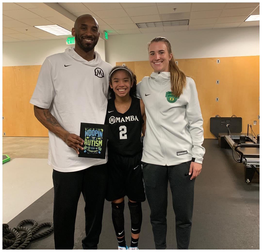 科比与高以翔生前珍贵合影曝光,两人离世时间太过巧合