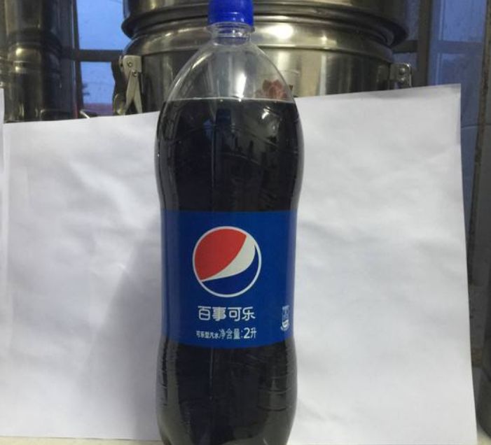 超市大瓶可乐卖5元,肯德基可乐卖十几元,为何还有人去肯德基!