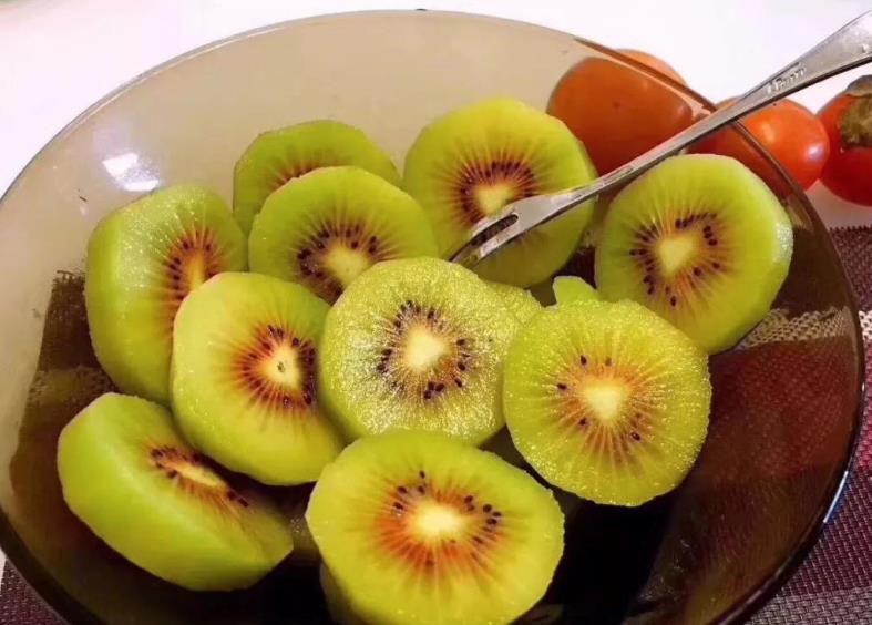 红心游戏世界安装后无法访问和还能玩吗