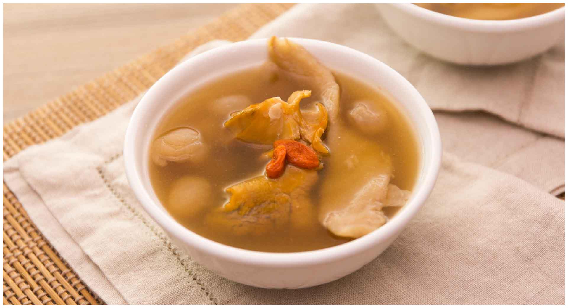 百合山药响螺汤用响螺来煲汤味道鲜甜又滋补