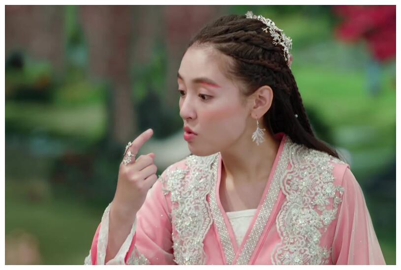 90后吴倩频繁出演甜宠剧,豆瓣评分6,口碑却越