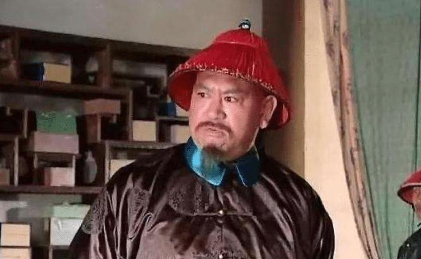 《康熙王朝》中，归顺的陕甘提督王辅臣，为何被康熙凌迟处死？|康熙|康熙王朝|提督_新浪新闻