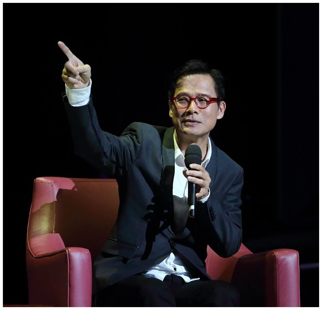 我敬重您,现年65岁的罗大佑:成就一个时代的经典