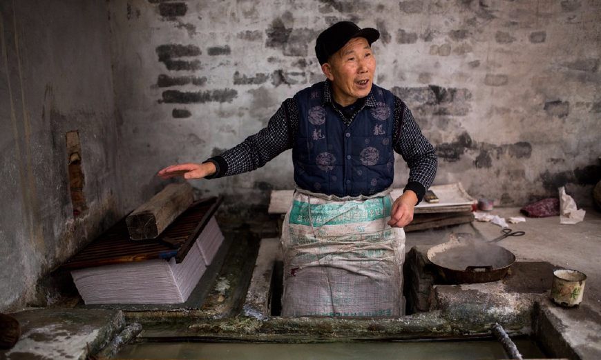 栏目有关专家考证,其历史可追溯至西汉时期,比蔡伦造纸还要早200多年