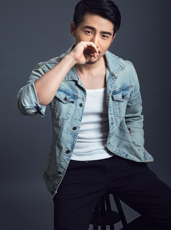 刘瀚阳《白发》热播 犀利吐槽引发观众热议