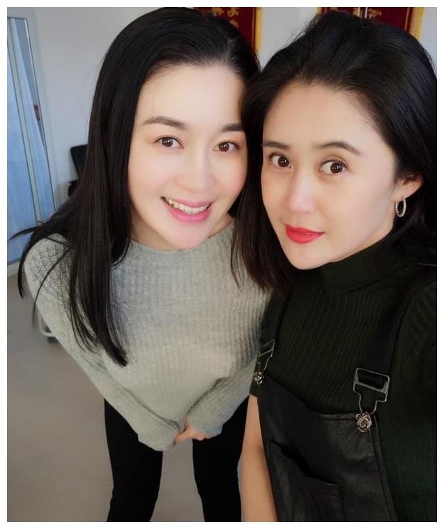 《乡村爱情》中的长贵的娇妻如此漂亮,原来是谢大脚的妹妹