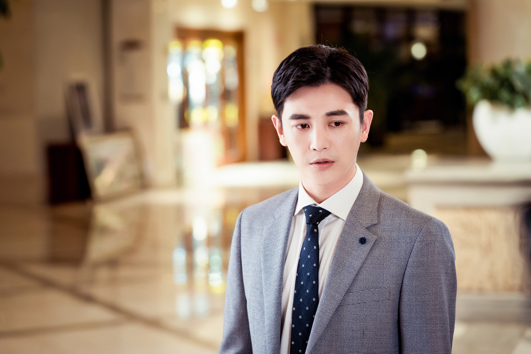 孙坚新剧逆流而上的你遭全民催离改头像发博自救