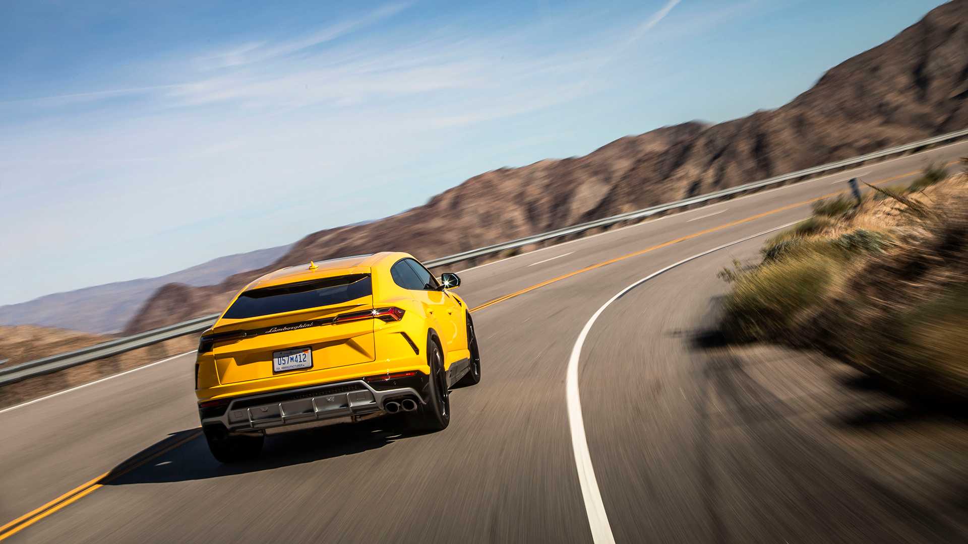 兰博基尼可不只有跑车,越野套件加持的urus越野能力也十分强悍