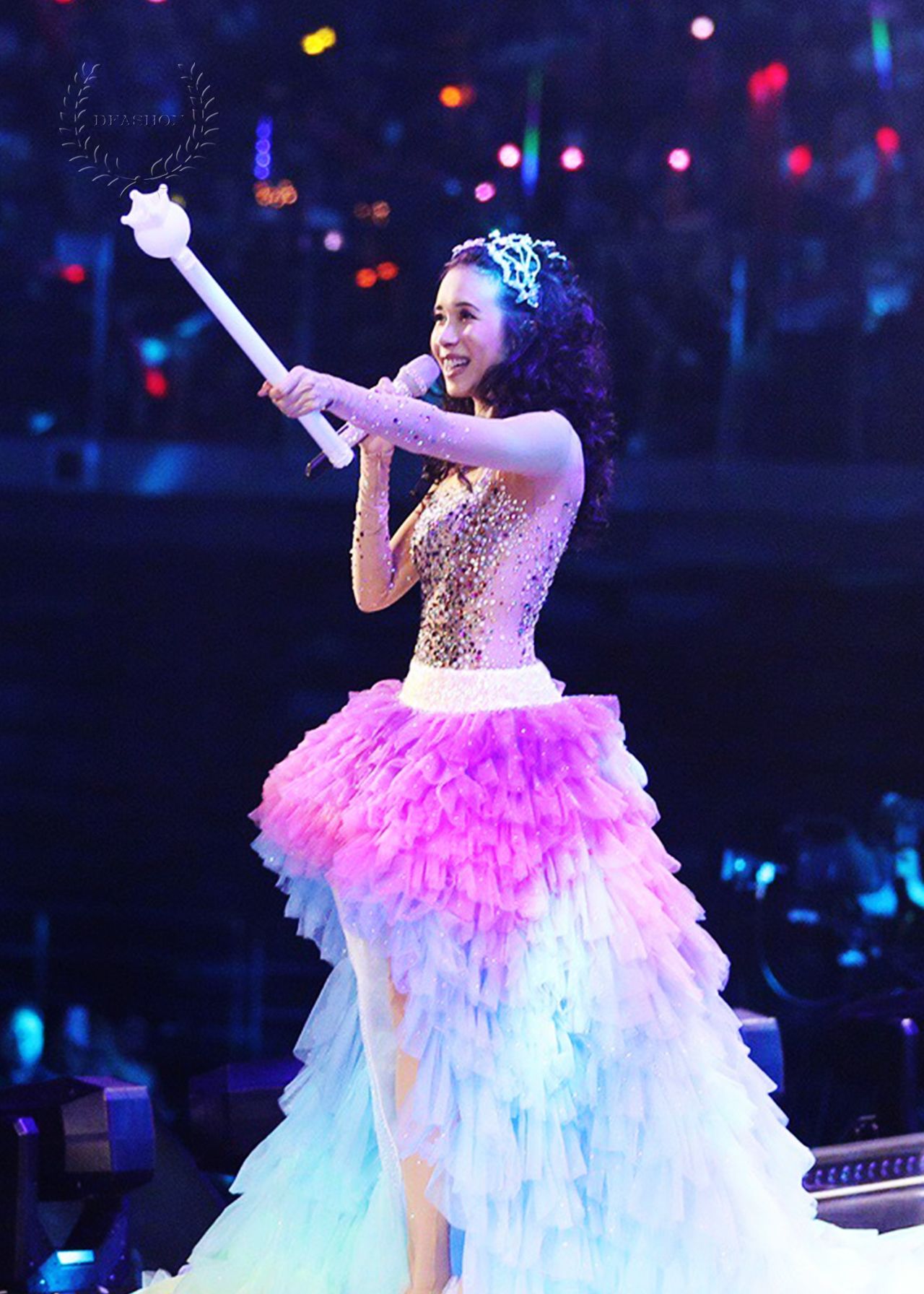 莫文蔚武汉巡回演唱会星尚现场大秀!