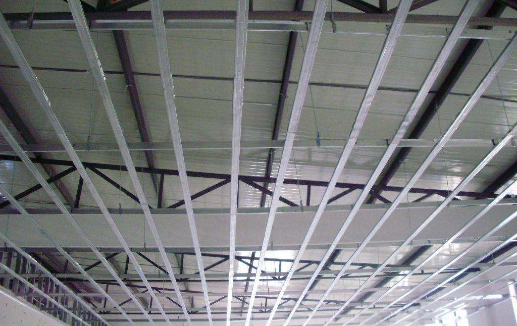 吊顶的组成 1,吊杆 吊杆又叫做吊筋,主要是用来把整