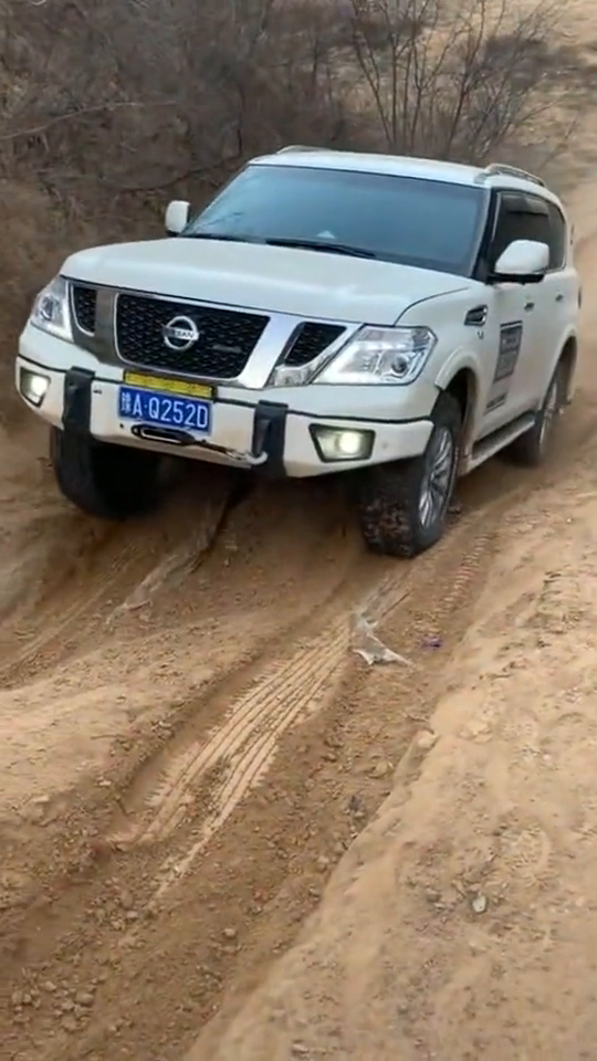 毒舌汽车:越野堪比普拉多,价格像飞度