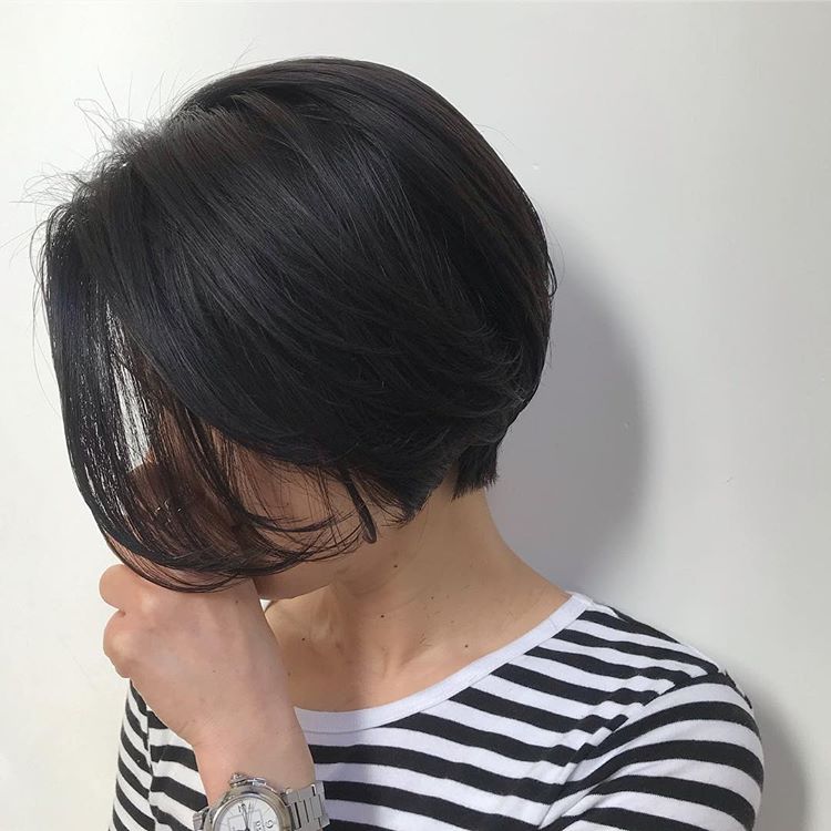 圆形的波波头短发,小颜有气质