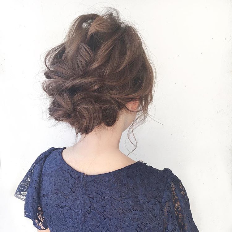 优雅编发带来九款时尚的女生编发发型喜欢的妹子不要错过了