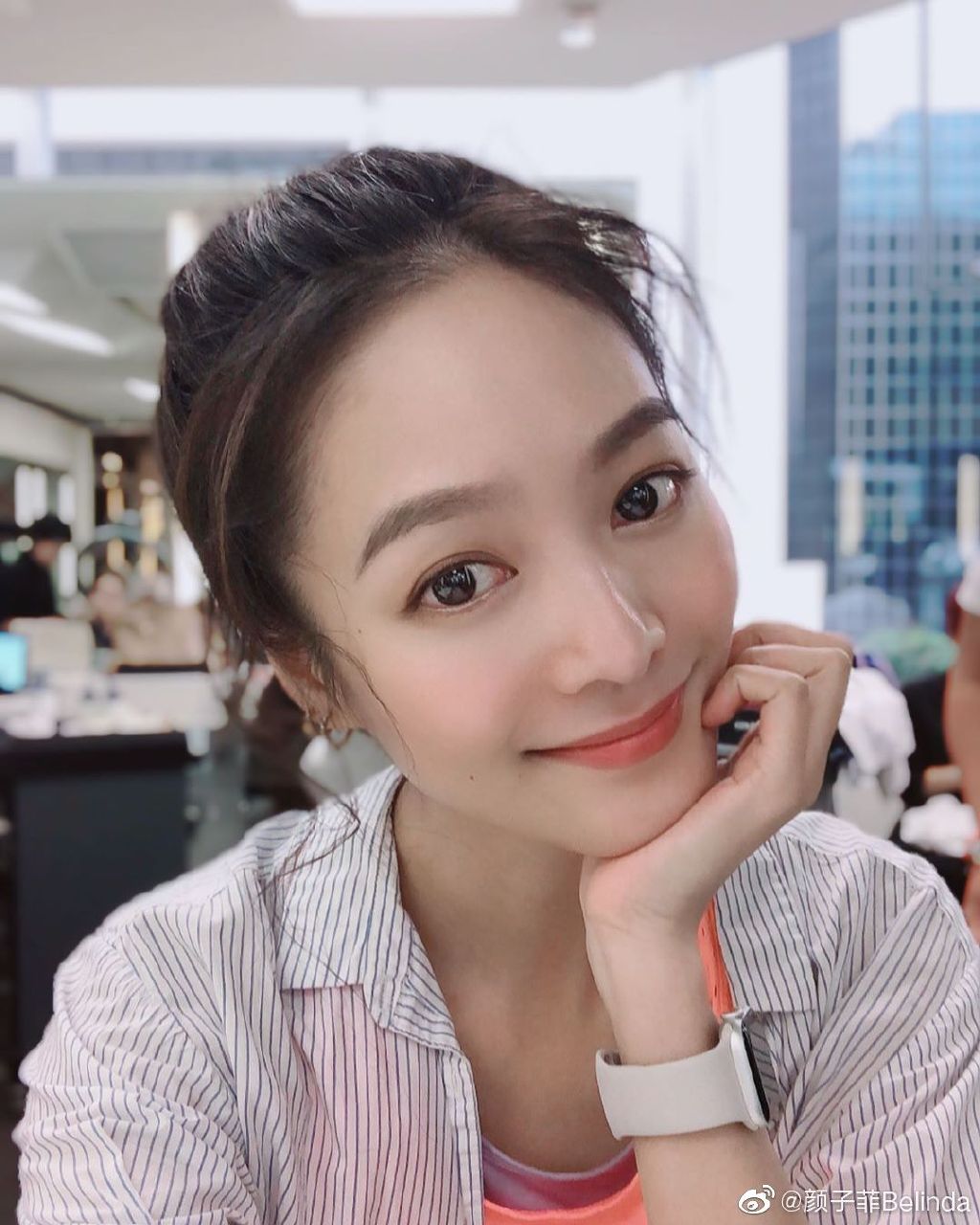 亚洲小姐颜子菲迷人写真美照欣赏好漂亮