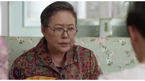 平凡岁月二宝知道身世后跪地认错,姑奶奶得理不饶,教他做人