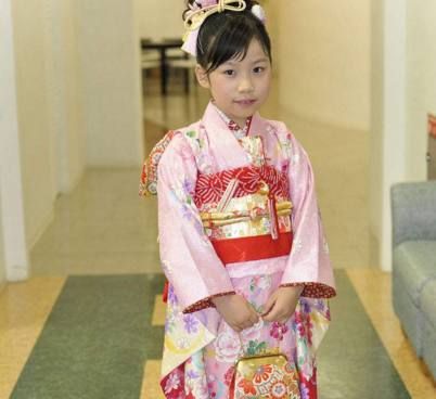 風刺汚染された鋸歯状女性和服 Psc Qcc Org 風刺汚染された鋸歯状女性和服 Psc Qcc Org