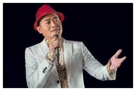 赖辉?客籍歌手,梅州五华人,有当代张帝沙鸥之称的华语歌手