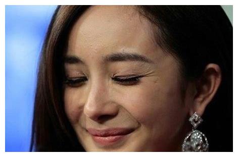 未化妆的女明星,网友大呼:还我圆圆女神