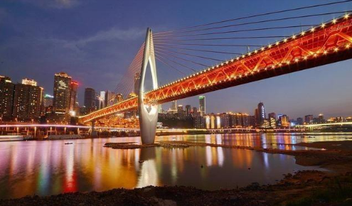 世界上最长,最大,游客最多的跨江人行桥就在中国,令世人惊叹