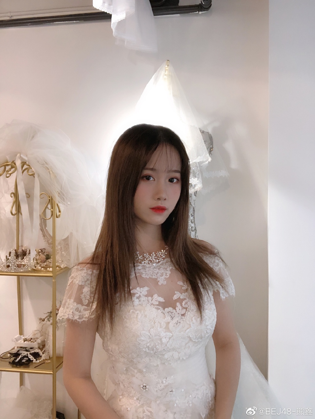 偶像美少女bej48-熊鑫迷人可爱写真美照欣赏