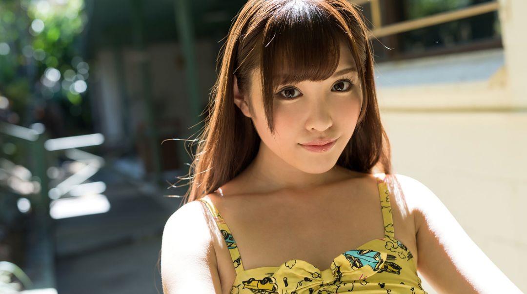 第一美腿「桥本有菜」这个视角真的美翻了。