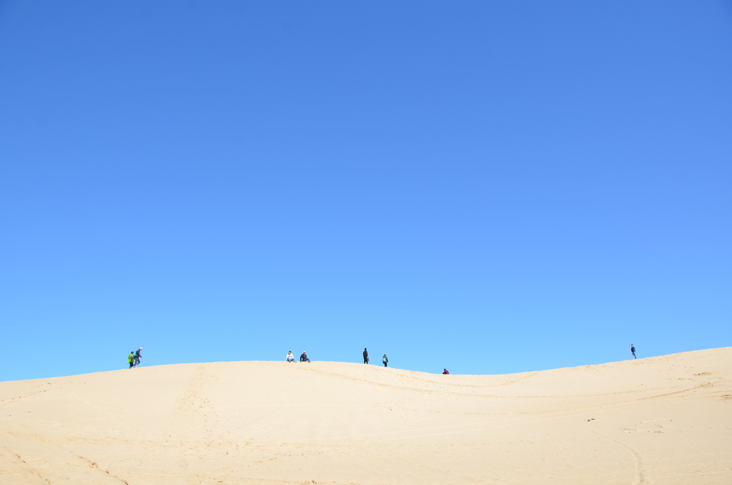 通辽市奈曼旗宝古图沙漠蓝天白沙,原创摄影