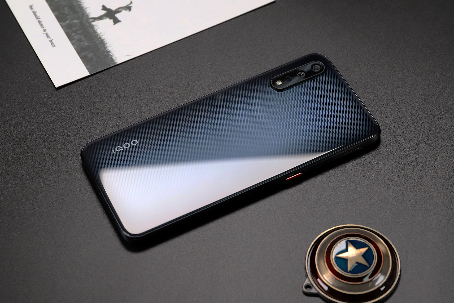 超广角ai三摄水滴全面屏iqooneo图赏