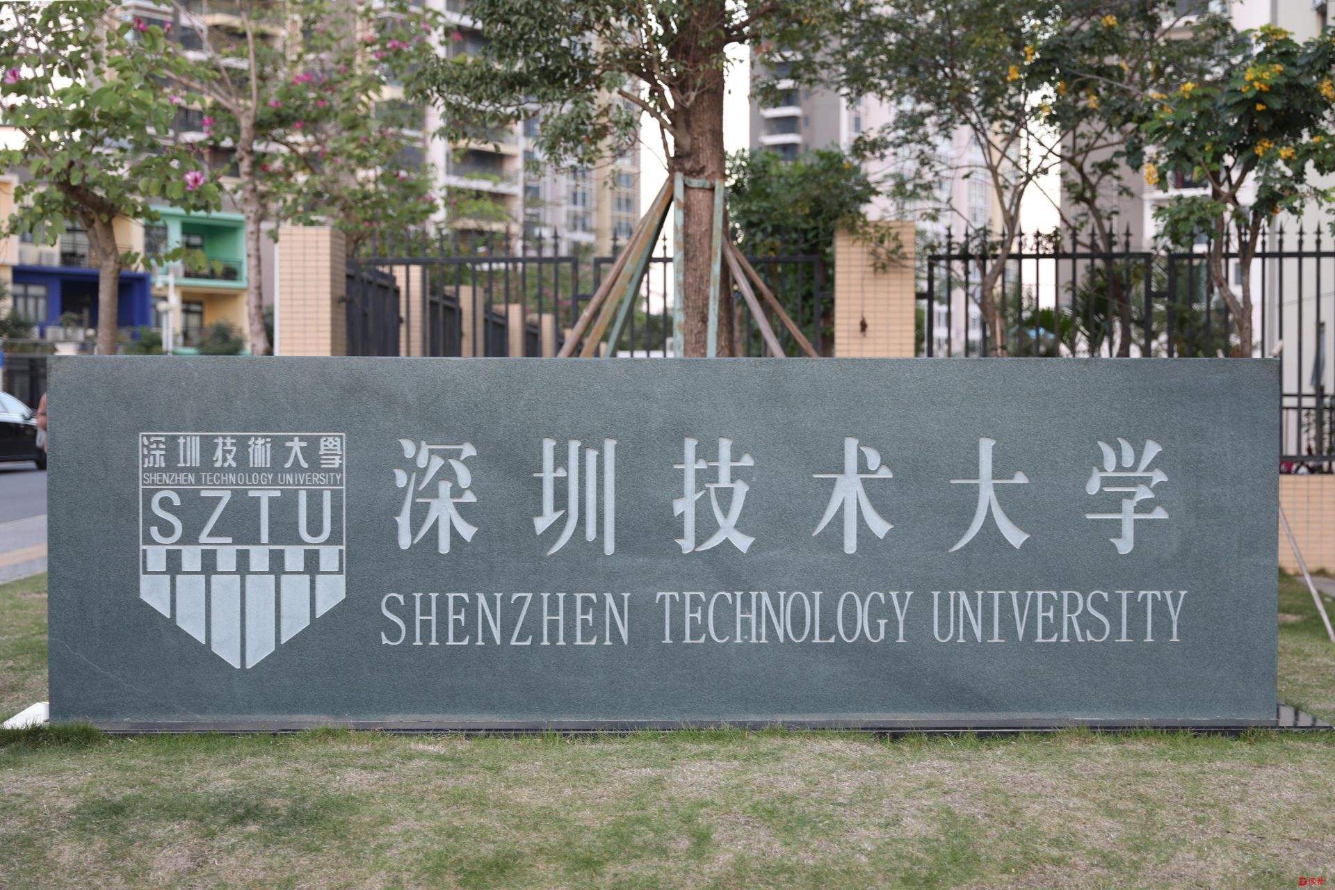 2019年,广东省录取分数最高的十所大学:这才是广东最好的大学|分数