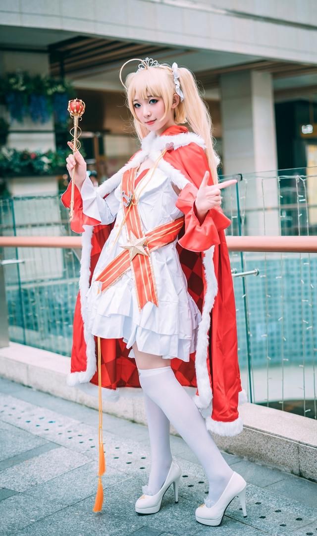 碧蓝航线cosplay双马尾女将驱逐舰礼服穿搭