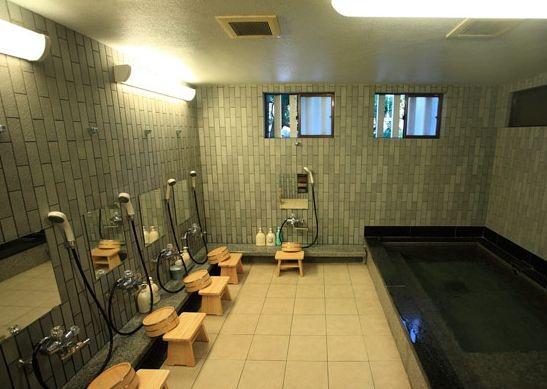 性别|澡堂|女浴室_新浪新闻