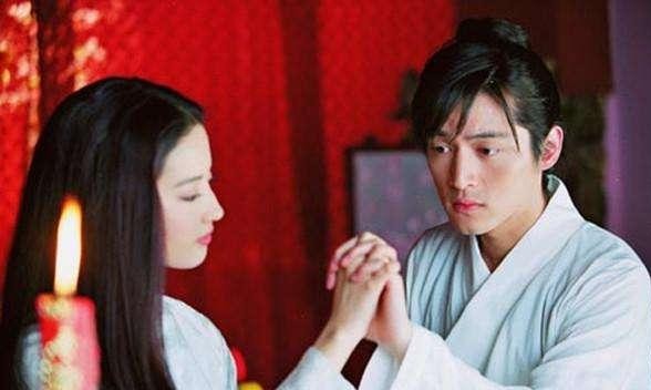 胡歌公开领证,承认与刘亦菲奉子成婚!