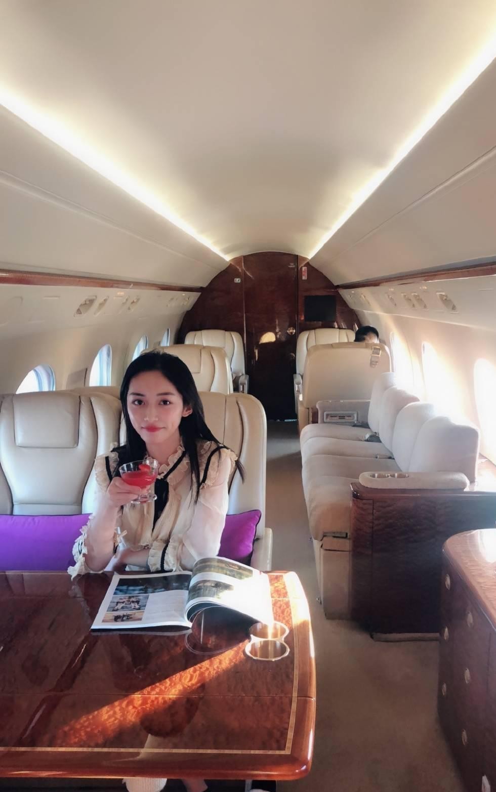 haowin体育: 大连千兆美女董事长新年致辞: 三年冲甲, 说到做到