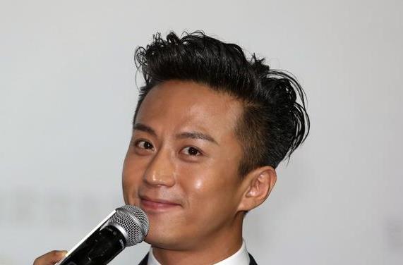 限薪令发威,邓超陈赫鹿晗退出跑男,朱亚文要转