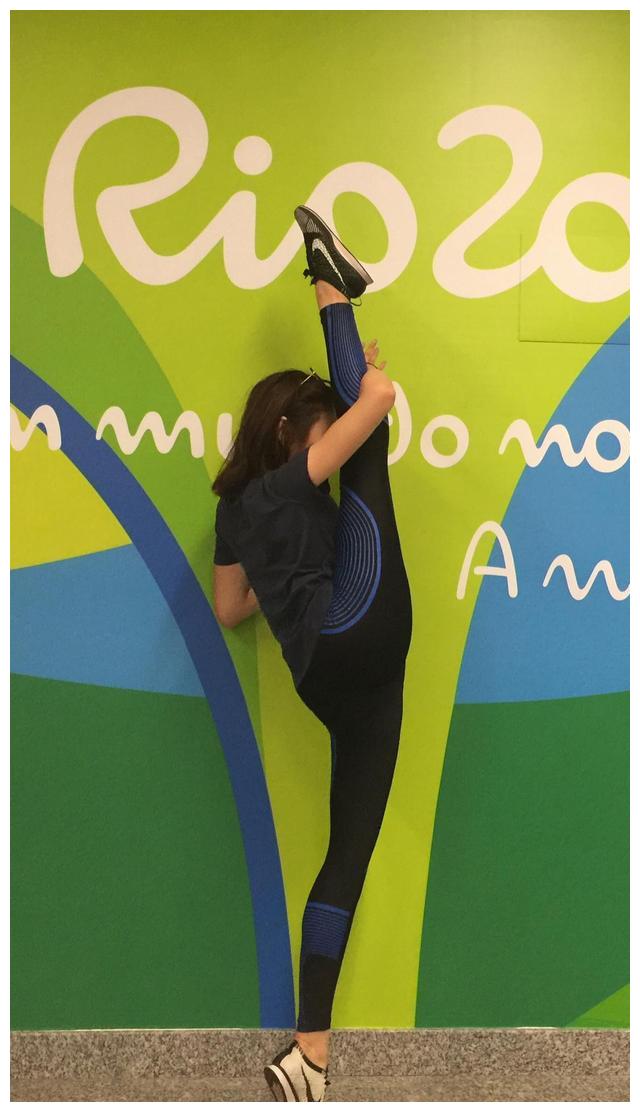 周捷,来自湖南,身高163,天蝎座,毕业于北京体育大学