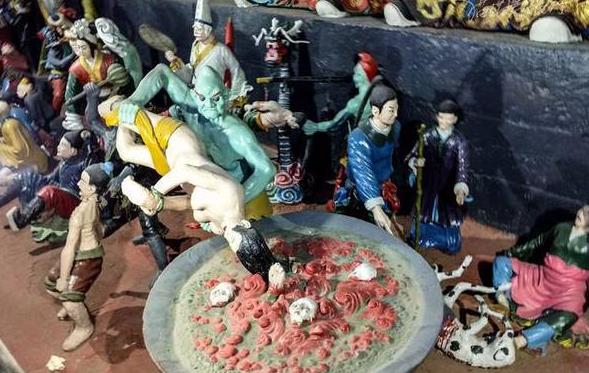 让人不寒而栗的景区到处充斥阴森感导游免费全程为你保驾护航