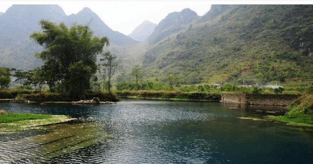 中国地下河之首都安地苏地下河,这里风光旖旎,秀美山水令人神往