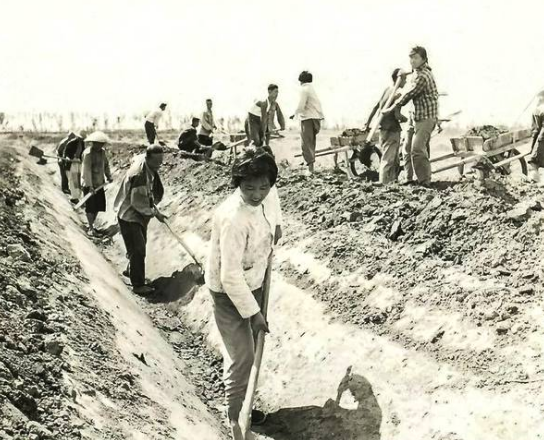 人民公社并不是吃大锅饭看看这些老照片就知道了