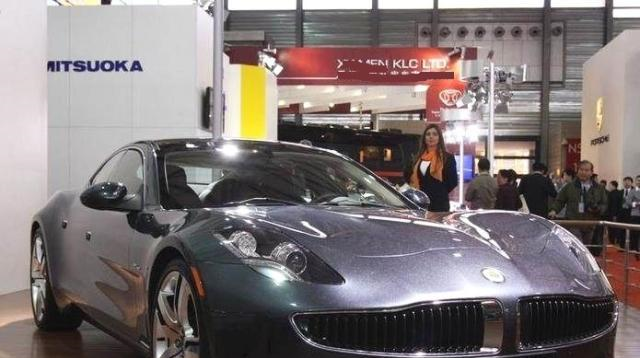 世界首富的座驾车顶自带太阳能一年只加一次油