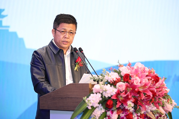 人民体育打造体育强国建设论坛