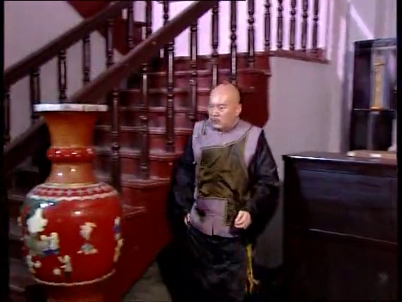 扬州八怪 老板让伙计去找金敏之 金敏之带官差来抓人