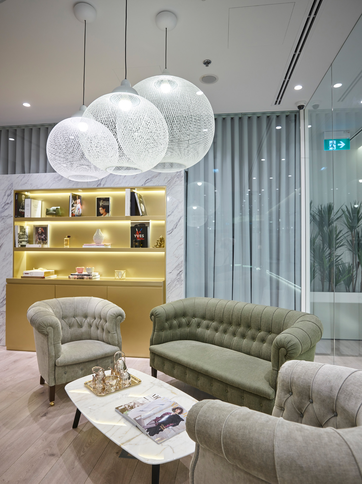 时尚杂志公司办公室设计:一个能带来顶级时尚资源合作的办公室