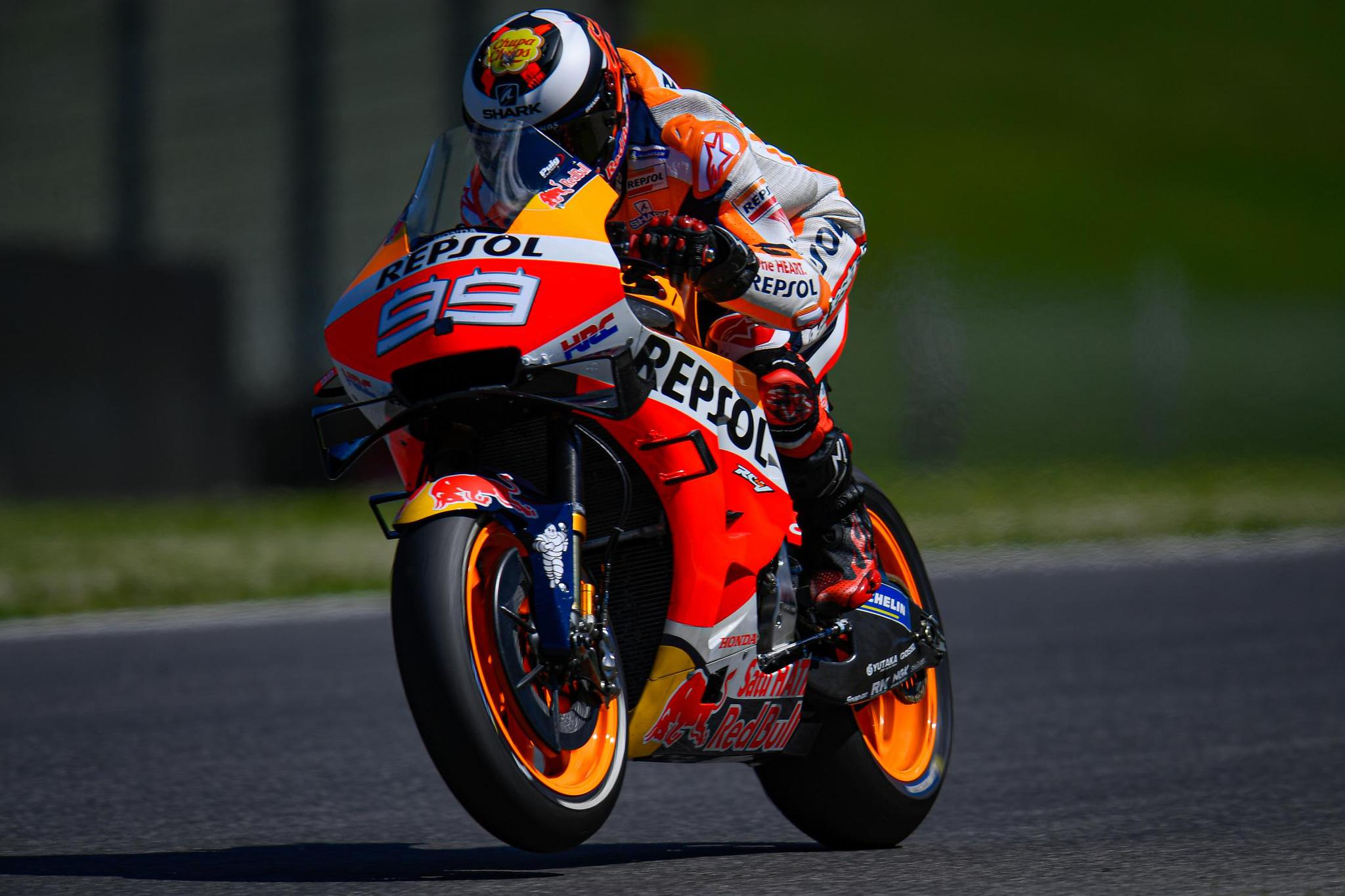 图集瓦伦迪诺罗西展示motogp意大利站定制款头盔