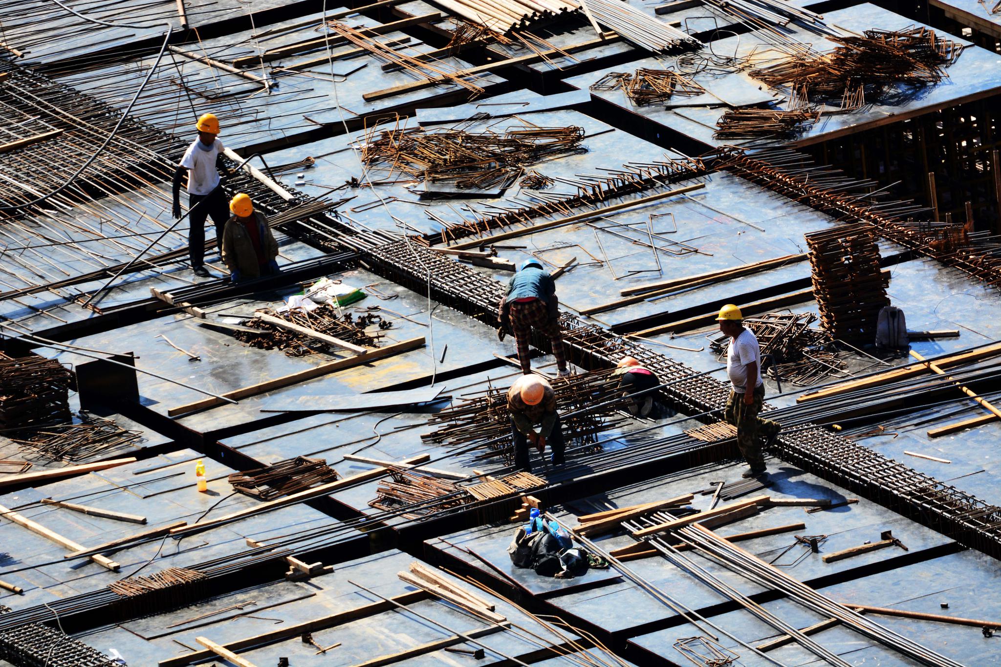 建筑工地上的工人多么不容易,原创摄影