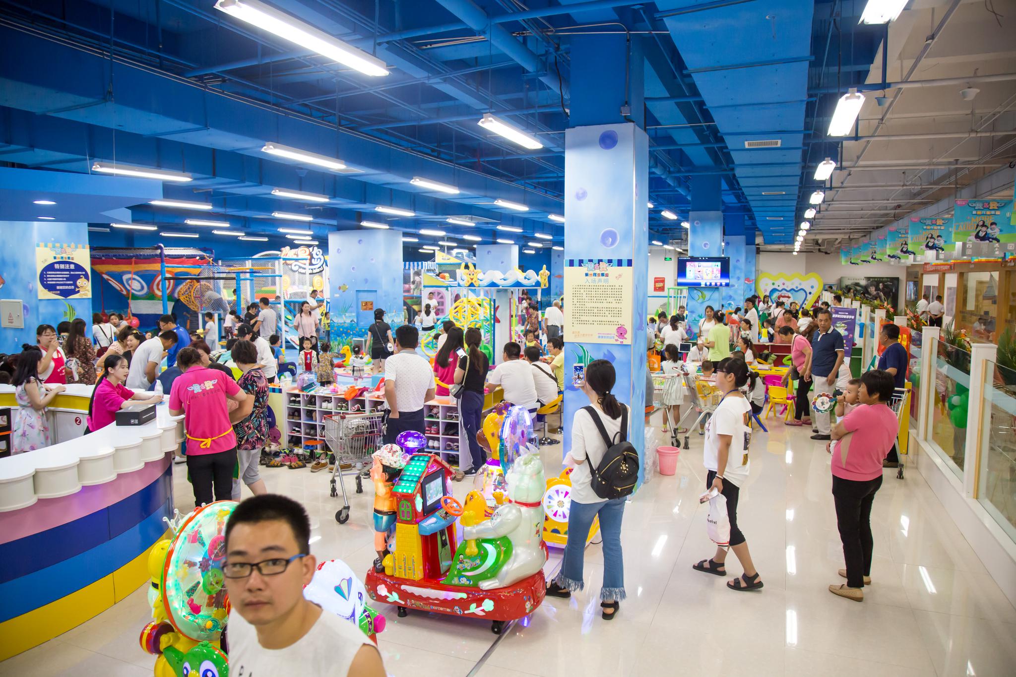 在商场开一家儿童淘气堡乐园怎么样?赚钱吗?