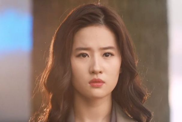 露水红颜中的邢露真漂亮,男网友:想娶回家当老婆