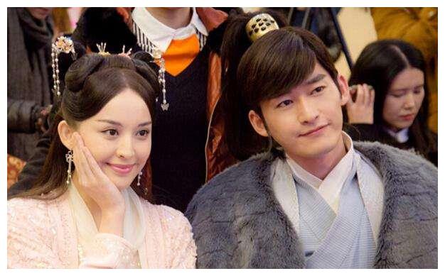 古力娜扎与前任复合!两人住同一栋楼,张翰5个大招哄回女朋友!