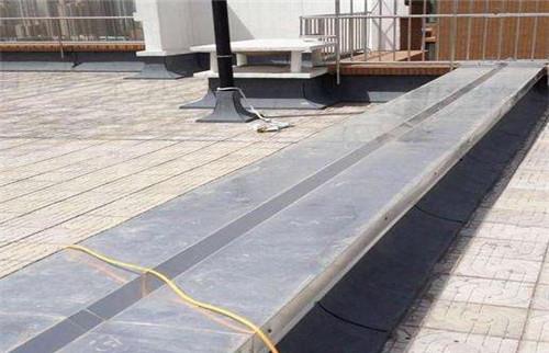 屋面变形缝的作用以及防水处理