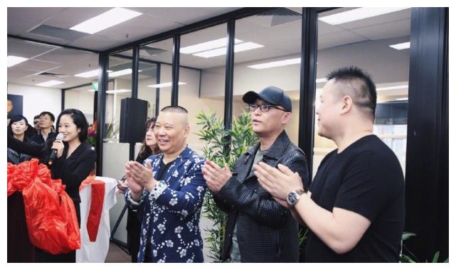 岳云鹏送祝福被嘲装嫩,郭德纲孟非互飙土味情话|非常了得|孟非|非诚